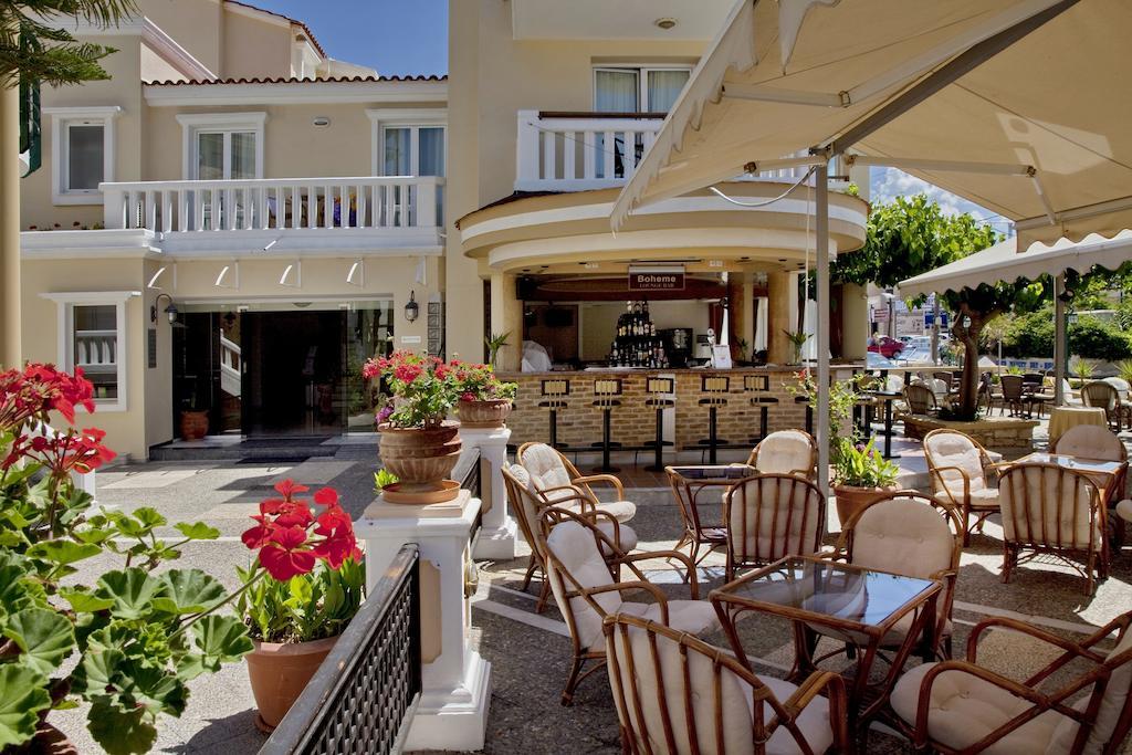 Jo An Beach Hotel Adelianos Kampos Eksteriør billede