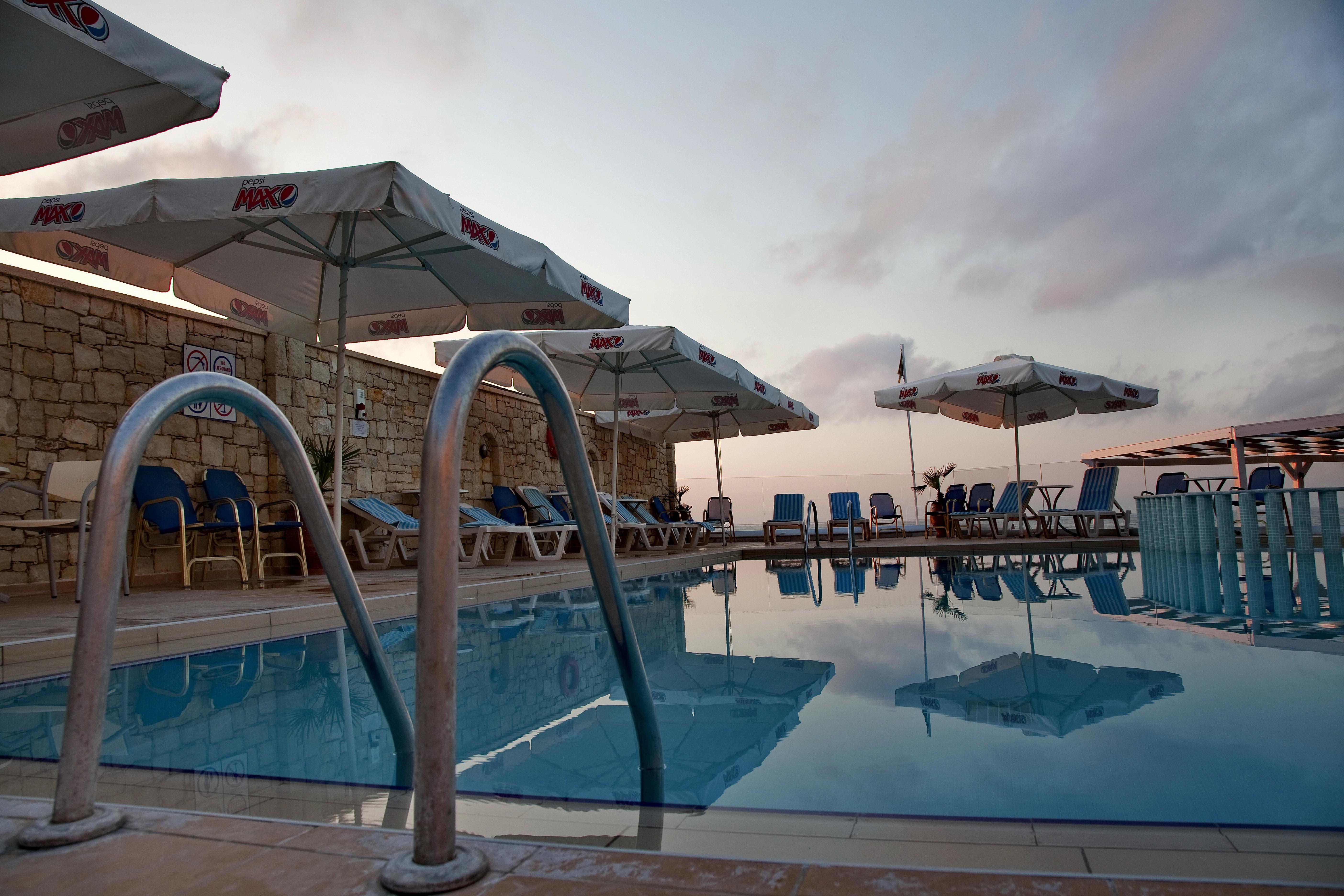 Jo An Beach Hotel Adelianos Kampos Eksteriør billede